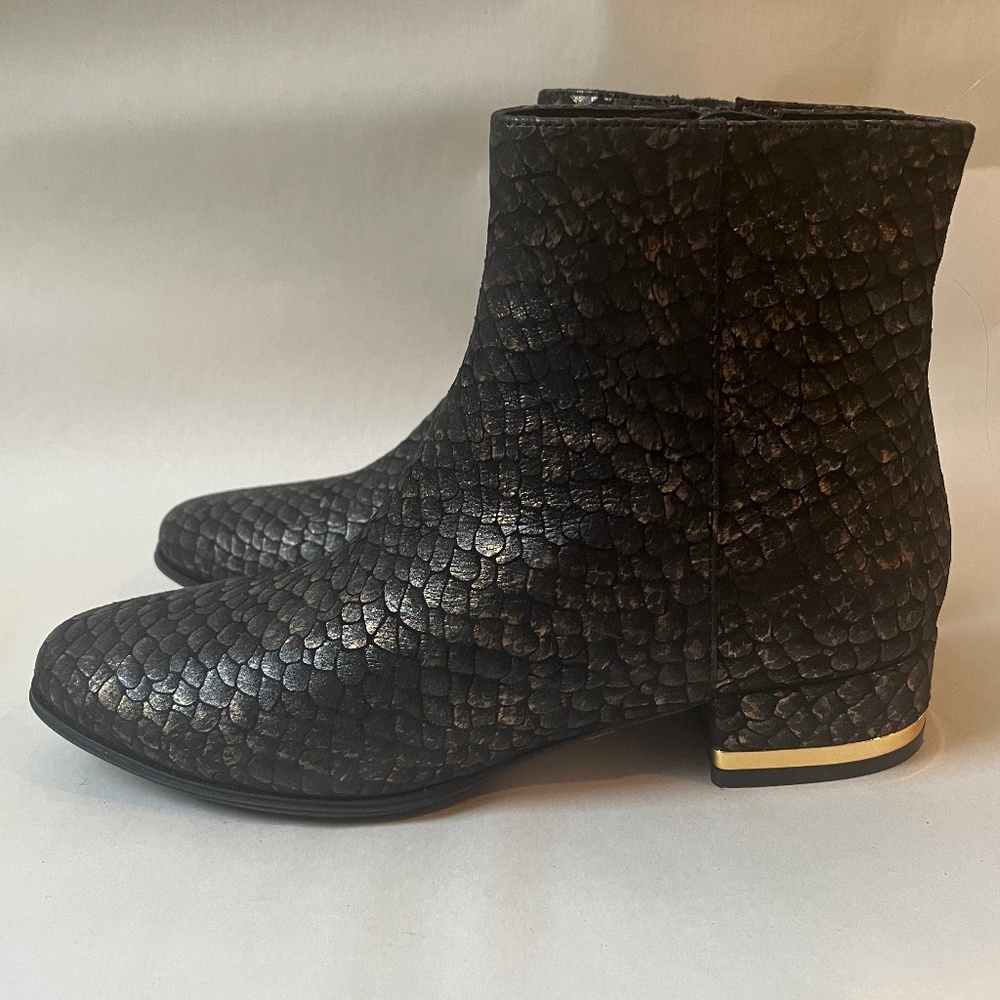 Vaneli Snake Print Leather Black Gold Zip Up Ankle Comfy Cushioned Boots Shoes